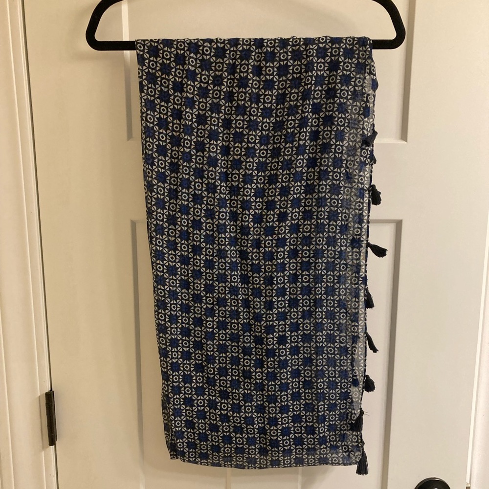 3 Infinity Scarves Bundle - Picture 4 of 8